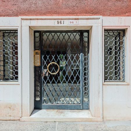 Venezia- S. Lucia Train Station Lovely Apartment! المظهر الخارجي الصورة