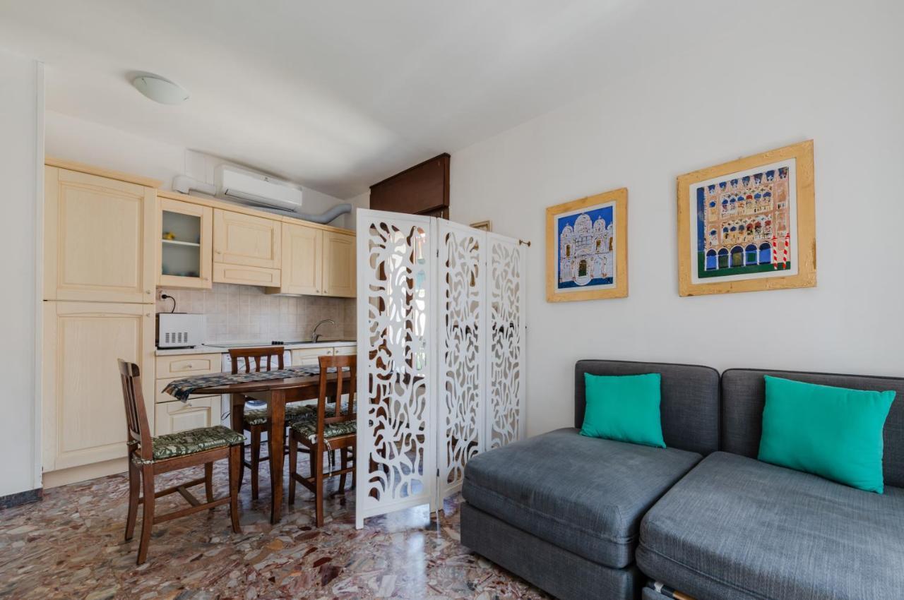 Venezia- S. Lucia Train Station Lovely Apartment! المظهر الخارجي الصورة
